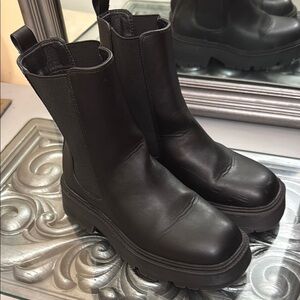 MIA 6 Lenia Black Ankle Bootie with Chunky Platform Sole Boots